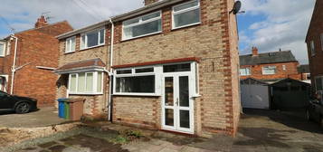 3 bedroom semi-detached house