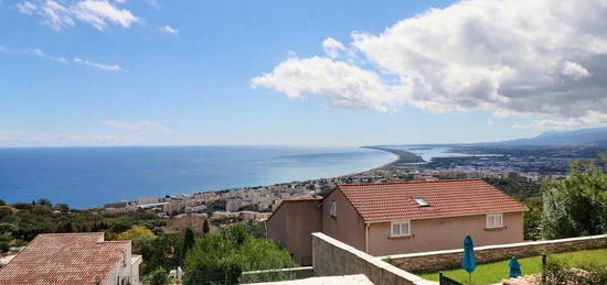 Villa 239 m² Bastia