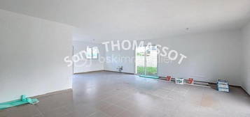 Location maison 4 pièces 117 m²