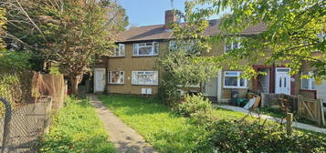 2 bed maisonette for sale