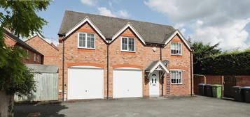 3 bed detached house for sale