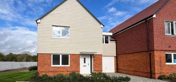 4 bed detached house for sale