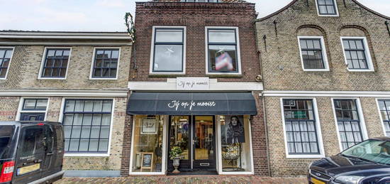 Hoogstraat 106