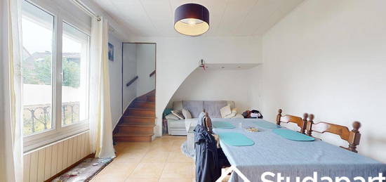 Studio meublé  à louer, 1 pièce, 61 m², Étage 0/–