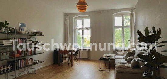 [TAUSCHWOHNUNG] Renovated spacious flat with views of Gorlitzer park