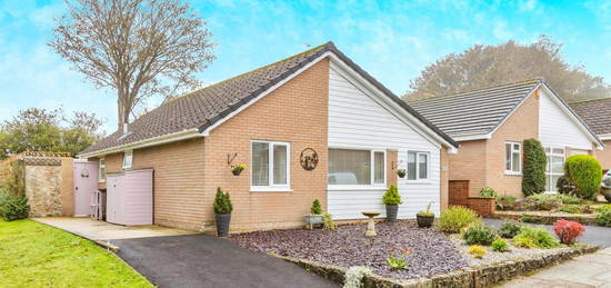 3 bed detached bungalow for sale