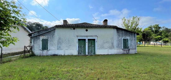 Maison de plain-pied  à vendre, 7 pièces, 6 chambres, 117 m²