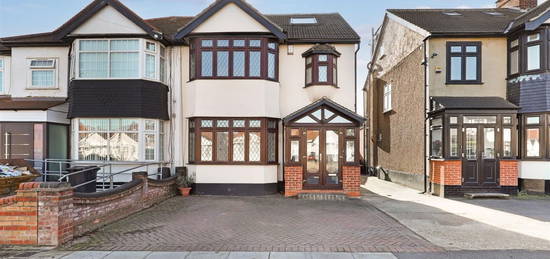 5 bed semi-detached house for sale