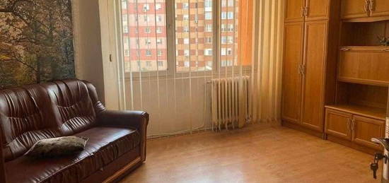 URGENT !! Vand Apartament 3 camere TITAN Sector 3