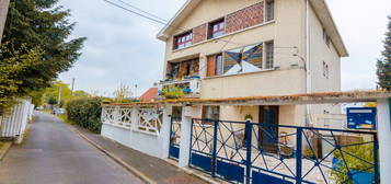 A SAISIR IDEAL INVESTISSEURS LOT Appartement F4 76M² + STUDIO 15M² + GARAGE 60M²+ REMISE 7M²