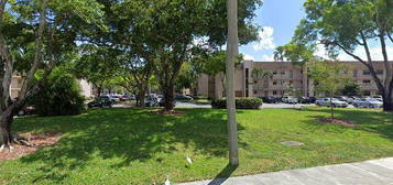 10434 Sunrise Lakes Blvd Apt 202, Sunrise, FL 33322