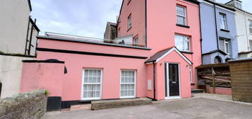 4 bed terraced house for sale