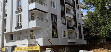 ATİLLA ŞENYÜZ DEN SATILIK 1+1 DAİRE