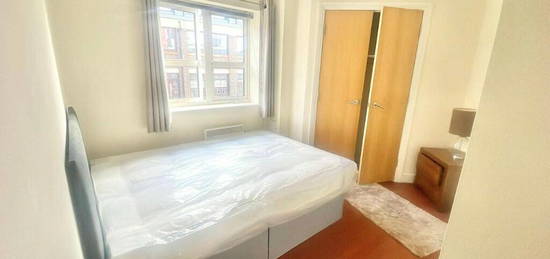 3 bedroom flat share