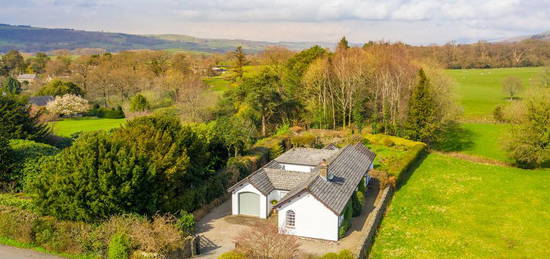 4 bedroom detached bungalow for sale