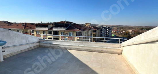 TURGUTBEY CADDESİNDE 4+1 DUBLEKS SATILIK DAİRE