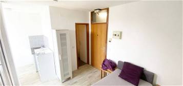 Mehrere möblierte Appartements, 20 qm mit und ohne Balkon, in Toplage in Kaiserslautern zu vermieten.