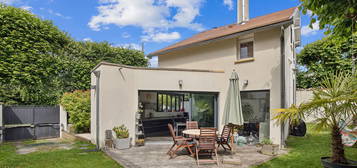 Vente maison 6 pièces 147 m²