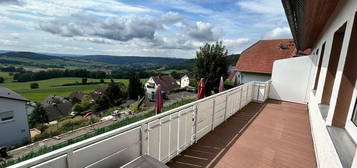 Moderne 2-Zimmer-Wohnung mit Balkon und herrlicher Fernsicht in Bad Soden-Salmünster (Kerbersdorf)