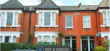 Flat to rent in Tenham Avenue, Streatham Hill SW2