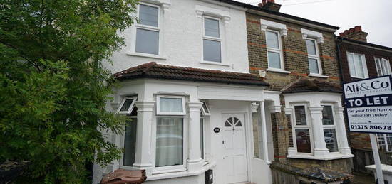 3 bedroom terraced house to rent