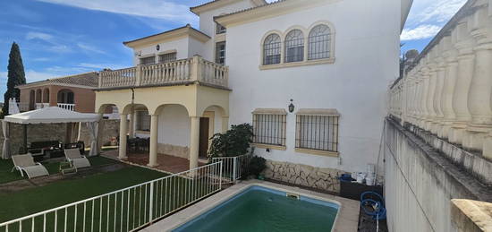 Casa o chalet independiente en venta en calle Almezo, 12