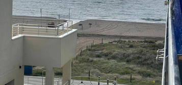 Piso de alquiler en Passeig Marítim, Lluminetes