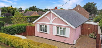 2 bedroom detached bungalow to rent