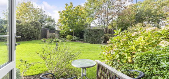 Flat for sale in Kathleen Godfree Court, Wimbledon SW19