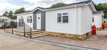 Bungalow for sale in Main Street, Weybridge Park Estates, Addlestone, Surrey KT15