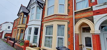 5 bed terraced house to rent