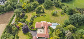 7 bedroom detached house for sale