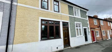 2 bedroom terraced house