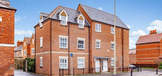 Flat to rent in Ock Street, Abingdon OX14