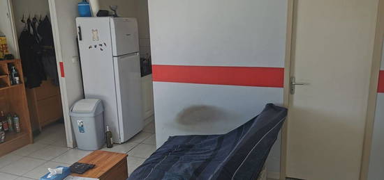 Studio  à vendre, 1 pièce, 27 m², Étage 5/6