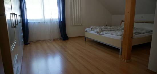 Schöne DG-Wohnung 4ZKB/WC 118 qm in Grünstadt + Balkon