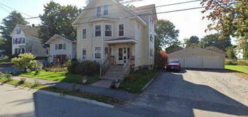 187-189 Rochester St, Westbrook, ME 04092