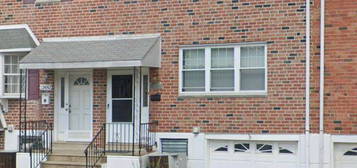 12484 Sweet Briar Rd, Philadelphia, PA 19154