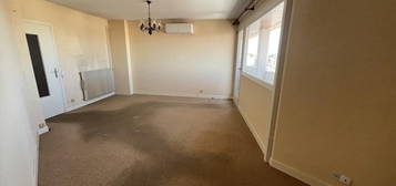 Appartement à vendre, 3 pièces, 2 chambres, 63 m²