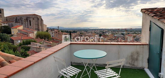 Maison de ville de trois pièces avec Tropézienne - Quartier du château de Hyères