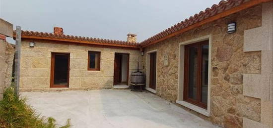 Casa o chalet en venta en Rúa con, Camos