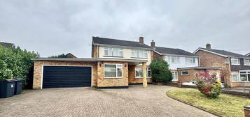 4 bedroom detached house to rent