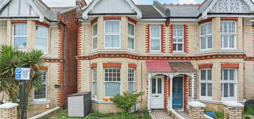 Flat for sale in Worcester Villas, Hove, East Sussex BN3