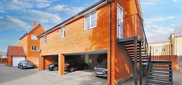 Flat for sale in Mortimer Gardens, Colchester CO4