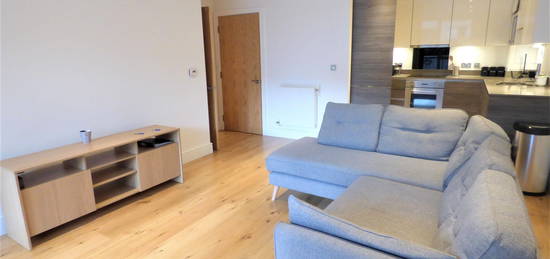 2 bed flat to rent