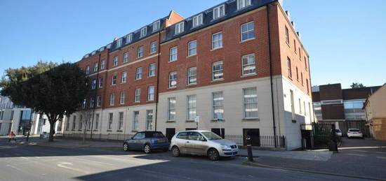 2 bed flat to rent