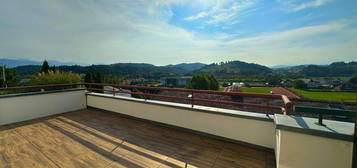 Lichtdurchflutete Maisonettewohnung mit traumhaftem Ausblick und eigenem Garten