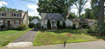 51 Kline Pl, Dunellen, NJ 08812