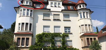 2-Zimmer-Wohnung mit tollem Blick auf Stuttgert in stilvollem Jugendstil-Altbau