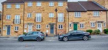 4 bedroom town house for sale